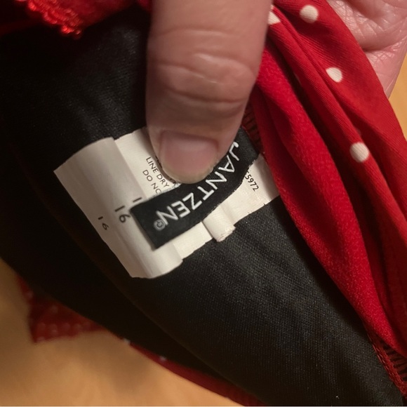 Sweetheart neckline tankini top (adjustable tie straps) - Picture 3 of 5